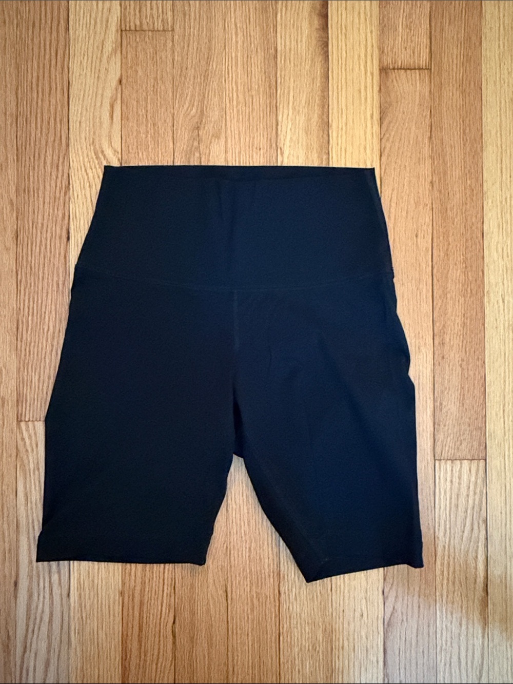 Everlane The Perform Bike Shorts